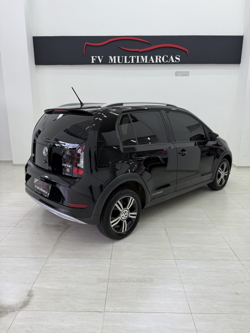 UP 1.0 TSI XTREME UP 12V FLEX 4P MANUAL - 2021 - BENTO GONçALVES