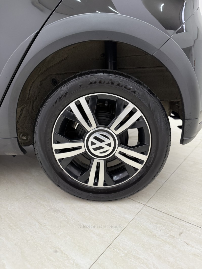 UP 1.0 TSI XTREME UP 12V FLEX 4P MANUAL - 2021 - BENTO GONçALVES