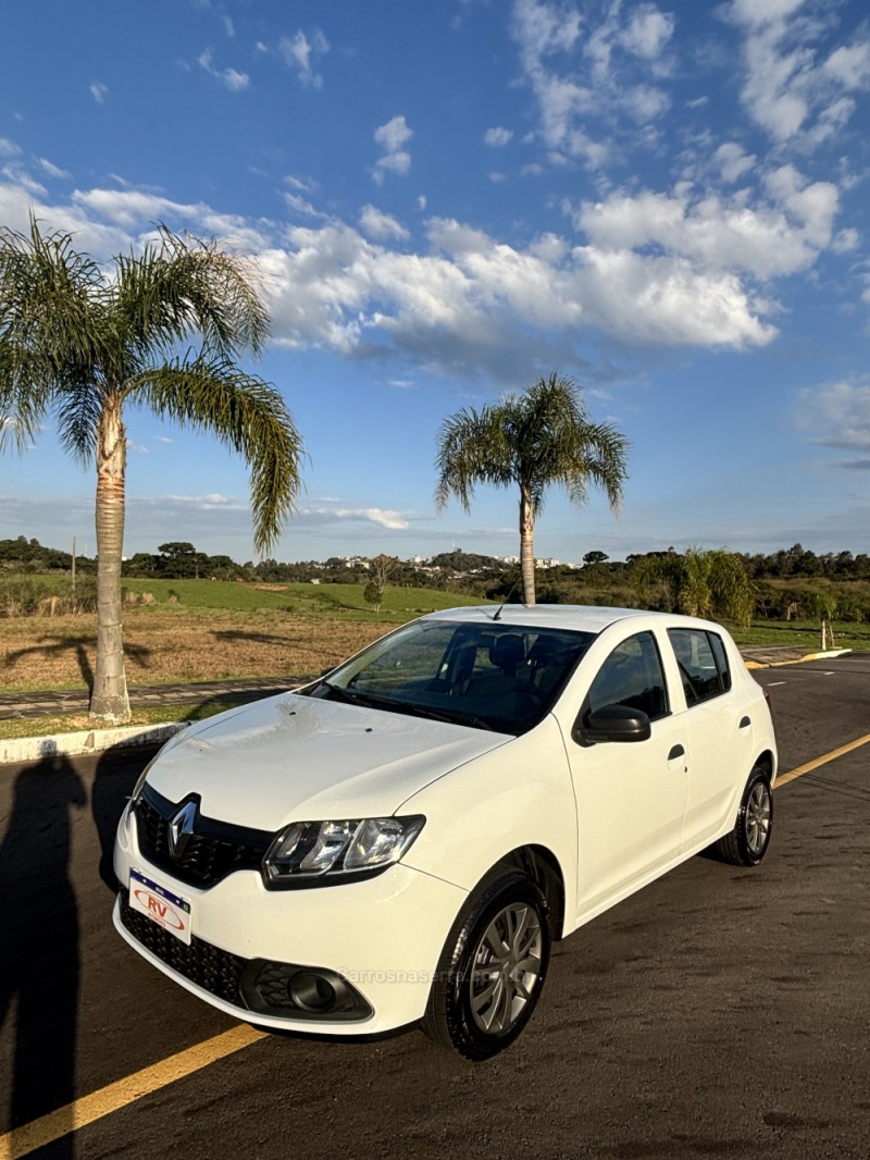 sandero 1.0 authentique 12v flex 4p manual 2019 carlos barbosa
