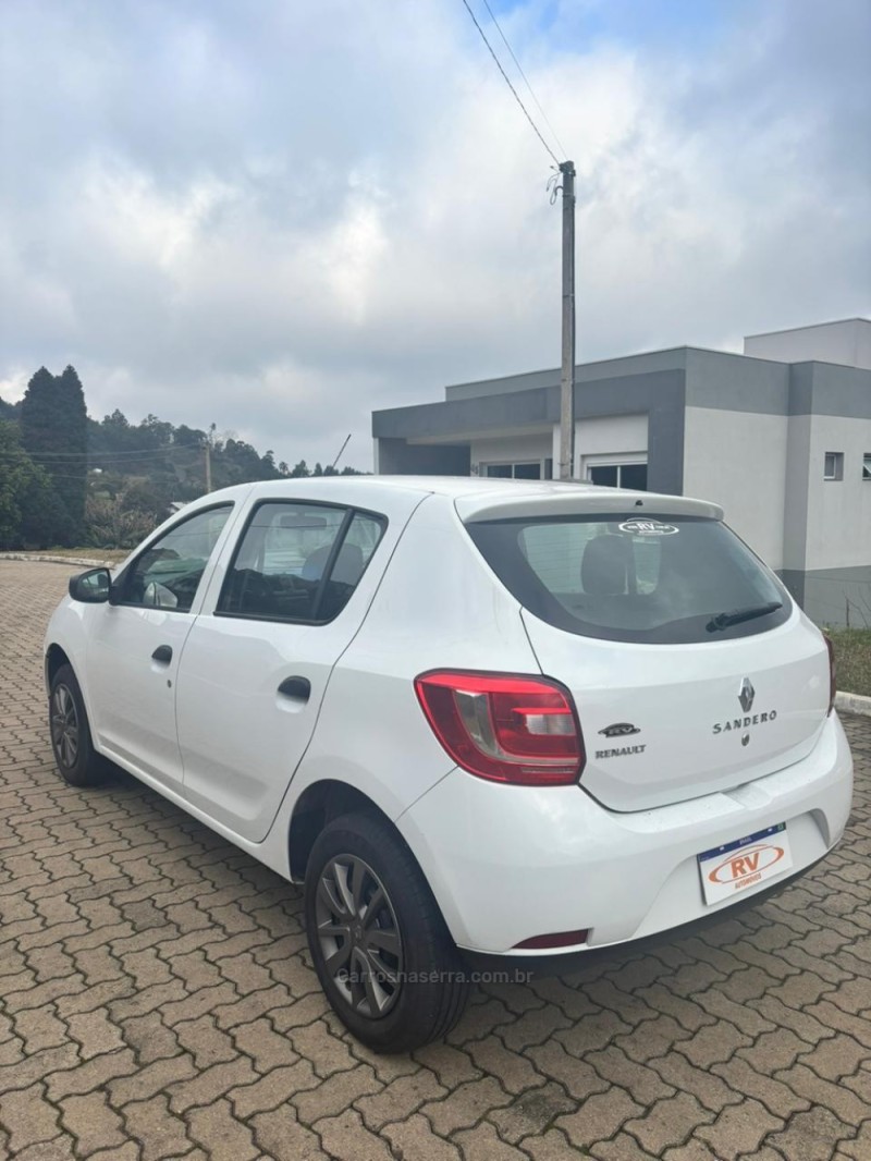 SANDERO 1.0 AUTHENTIQUE 12V FLEX 4P MANUAL - 2019 - CARLOS BARBOSA