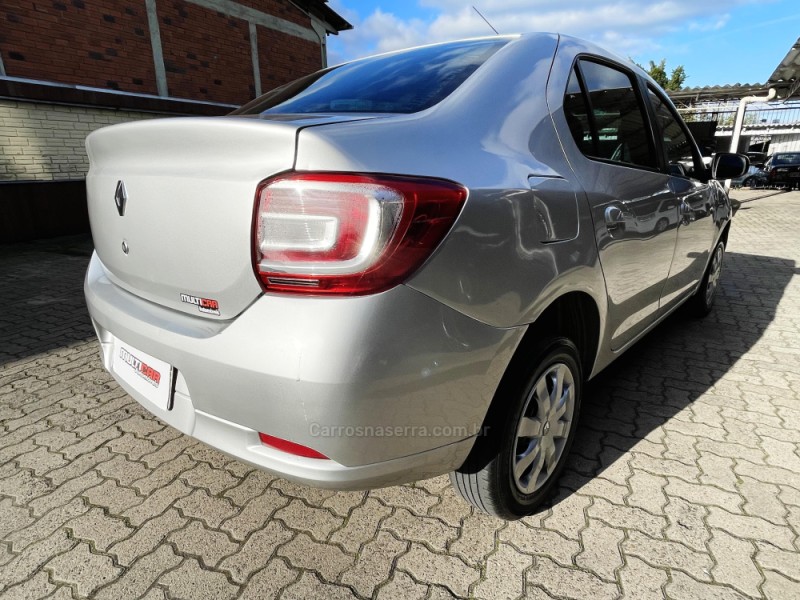 LOGAN 1.0 EXPRESSION 12V FLEX 4P MANUAL - 2015 - CAMPO BOM