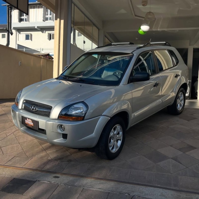 TUCSON 2.0 MPFI GL 16V 142CV 2WD GASOLINA 4P MANUAL - 2012 - NOVA PETRóPOLIS