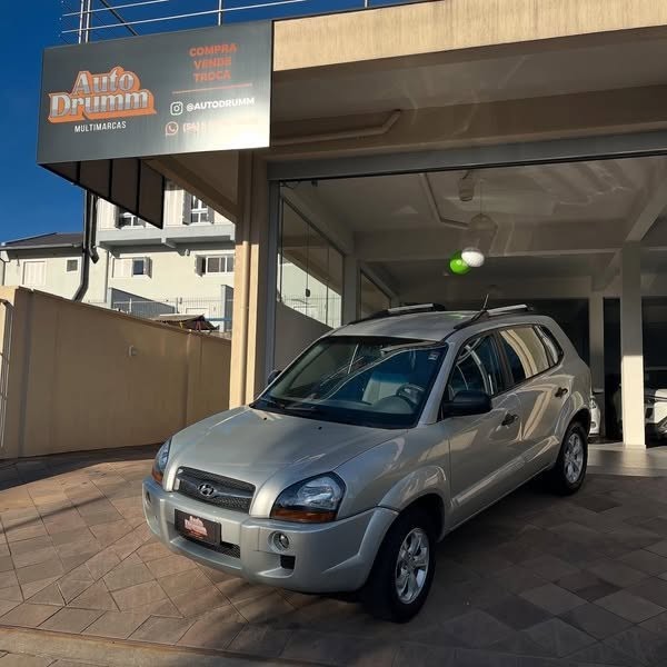 tucson 2.0 mpfi gl 16v 142cv 2wd gasolina 4p manual 2012 nova petropolis