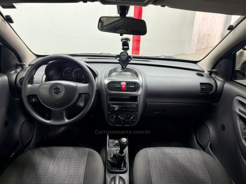 CORSA 1.4 MPFI MAXX 8V FLEX 4P MANUAL - 2011 - CAXIAS DO SUL