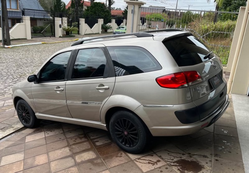 PALIO 1.4 MPI FIRE ELX WEEKEND 8V FLEX 4P MANUAL - 2010 - NOVA PETRóPOLIS