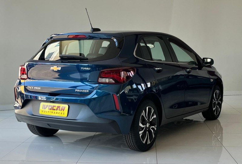ONIX 1.0 PREMIER II 12V TURBO FLEX 4P AUTOMÁTICO - 2023 - VACARIA