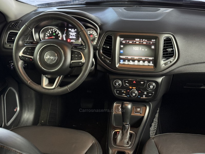COMPASS 2.0 16V FLEX LONGITUDE AUTOMÁTICO - 2017 - GUAPORé