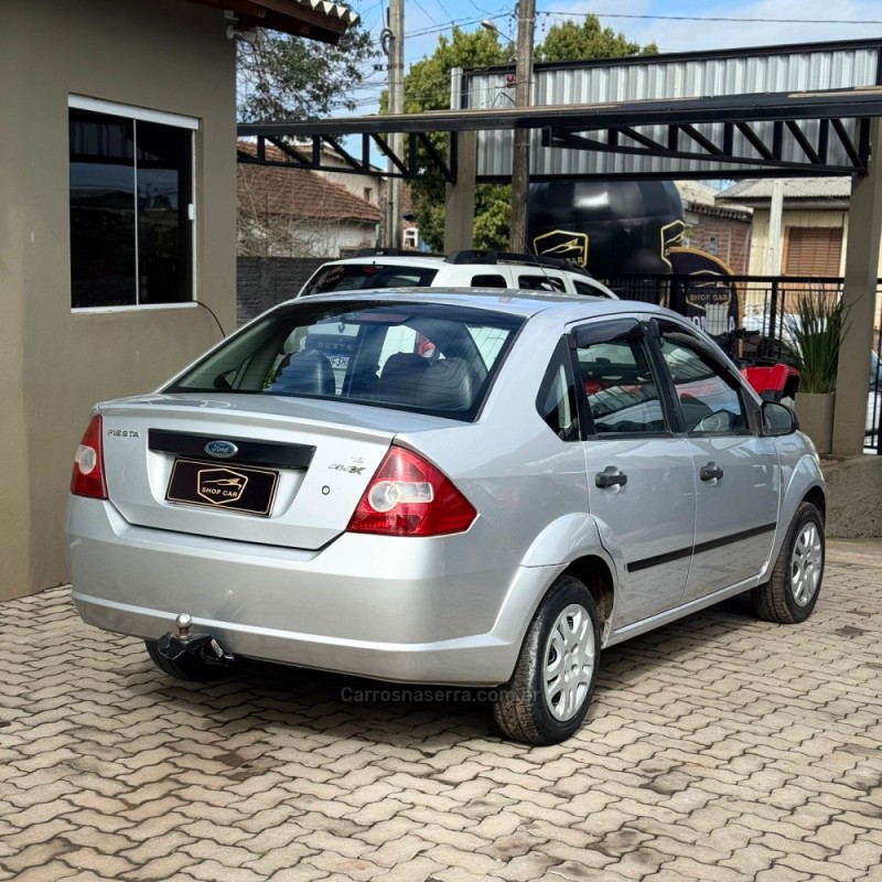 FIESTA 1.6 ROCAM SEDAN 8V FLEX 4P MANUAL - 2006 - MONTENEGRO