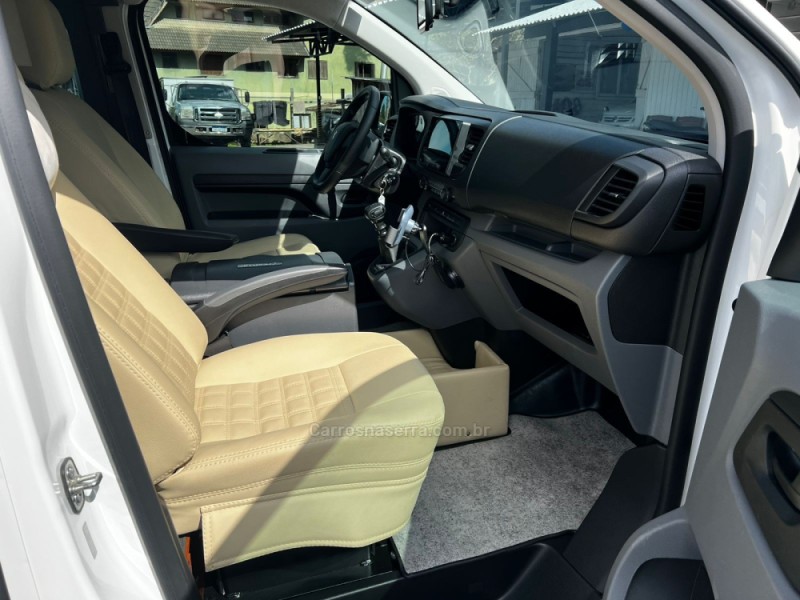EXPERT 1.5 TURBO VITRE BLUEHDI DIESEL MANUAL - 2022 - CANELA