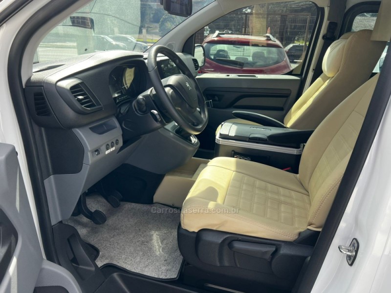 EXPERT 1.5 TURBO VITRE BLUEHDI DIESEL MANUAL - 2022 - CANELA