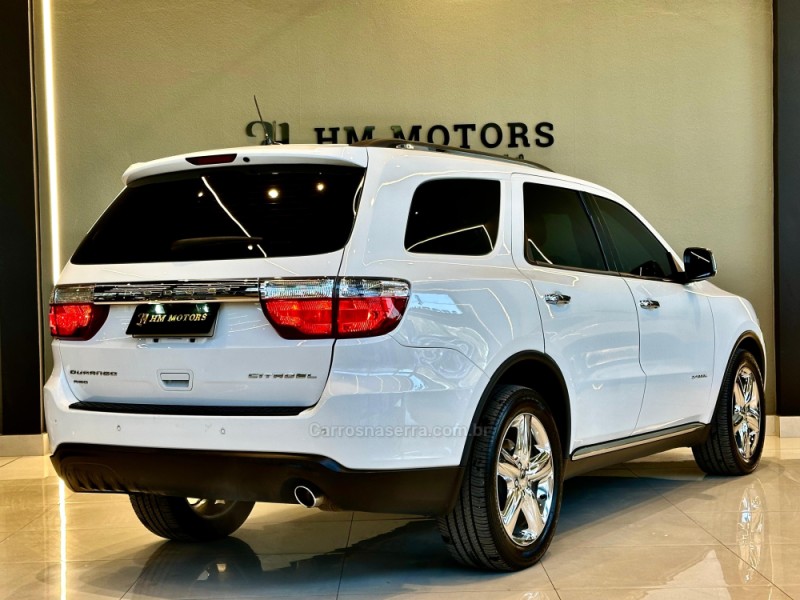 DURANGO 3.6 4X4 CITADEL V6 GASOLINA 4P AUTOMÁTICO - 2013 - CAXIAS DO SUL