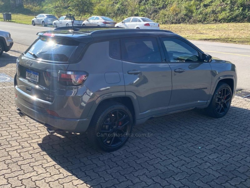 COMPASS 2.0 BLACKHAWK 4 TURBO GASOLINA 4P AUTOMÁTICO - 2024 - BENTO GONçALVES