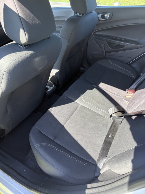 FIESTA 1.5 SE HATCH 16V FLEX 4P MANUAL - 2015 - FARROUPILHA
