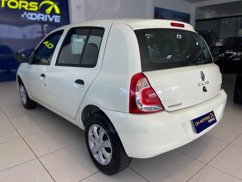 CLIO 1.0 EXPRESSION 16V HI-FLEX 4P MANUAL - 2014 - SãO LEOPOLDO