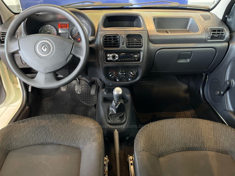 CLIO 1.0 EXPRESSION 16V HI-FLEX 4P MANUAL - 2014 - SãO LEOPOLDO
