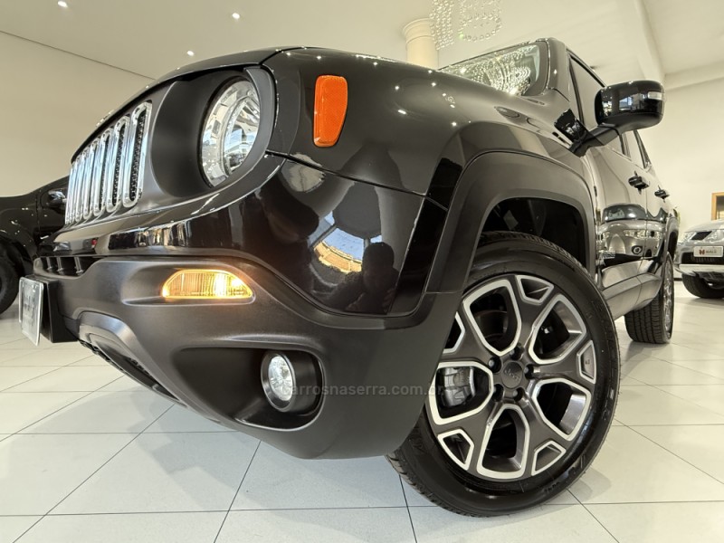 RENEGADE 2.0 16V TURBO DIESEL LONGITUDE 4P 4X4 AUTOMÁTICO - 2018 - ERECHIM
