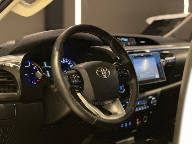 HILUX 2.8 SRX 4X4 CD 16V DIESEL 4P AUTOMÁTICO - 2017 - CAXIAS DO SUL
