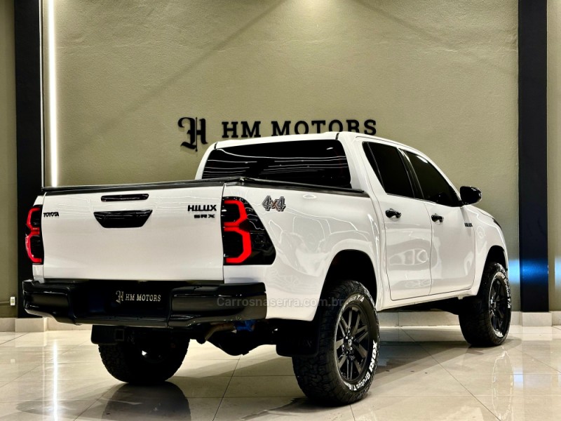 HILUX 2.8 SRX 4X4 CD 16V DIESEL 4P AUTOMÁTICO - 2017 - CAXIAS DO SUL
