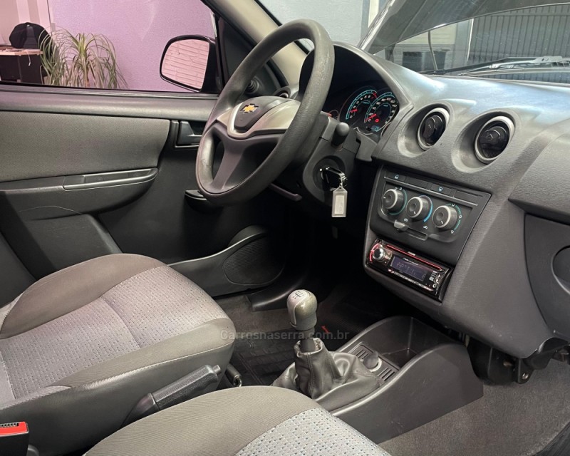 CELTA 1.0 MPFI LT 8V FLEX 4P MANUAL - 2012 - VACARIA
