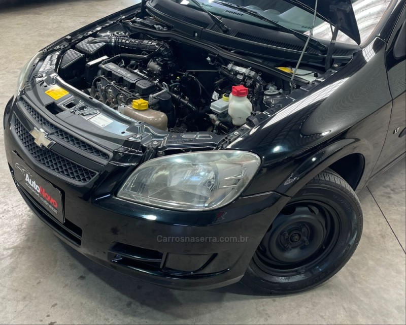 CELTA 1.0 MPFI LT 8V FLEX 4P MANUAL - 2012 - VACARIA