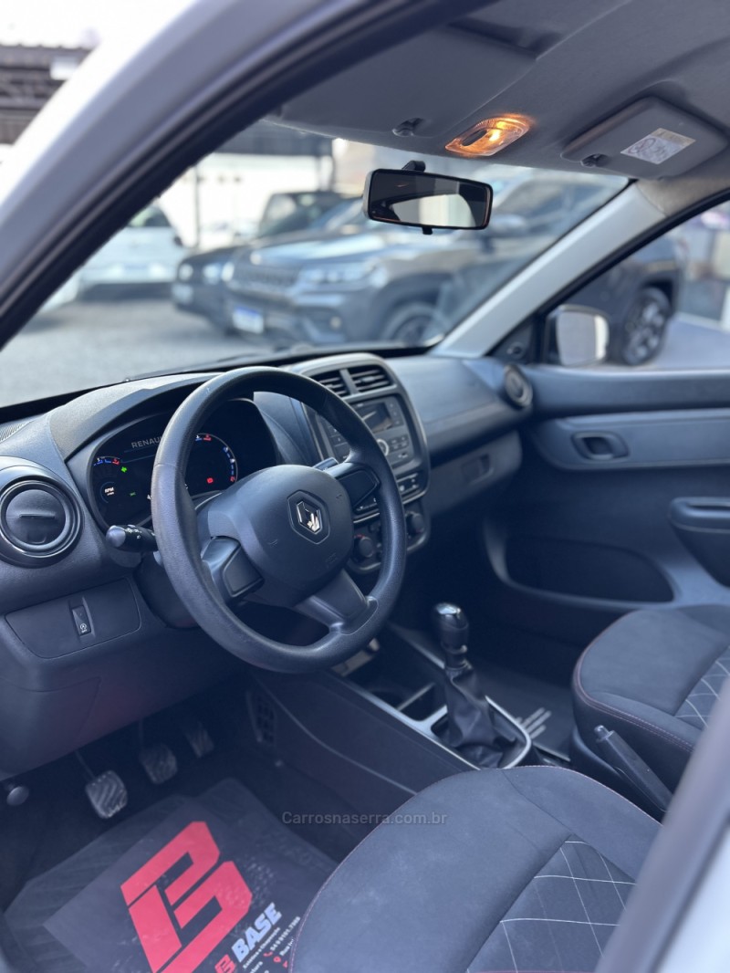 KWID 1.0 12V SCE FLEX ZEN MANUAL - 2024 - CARAZINHO