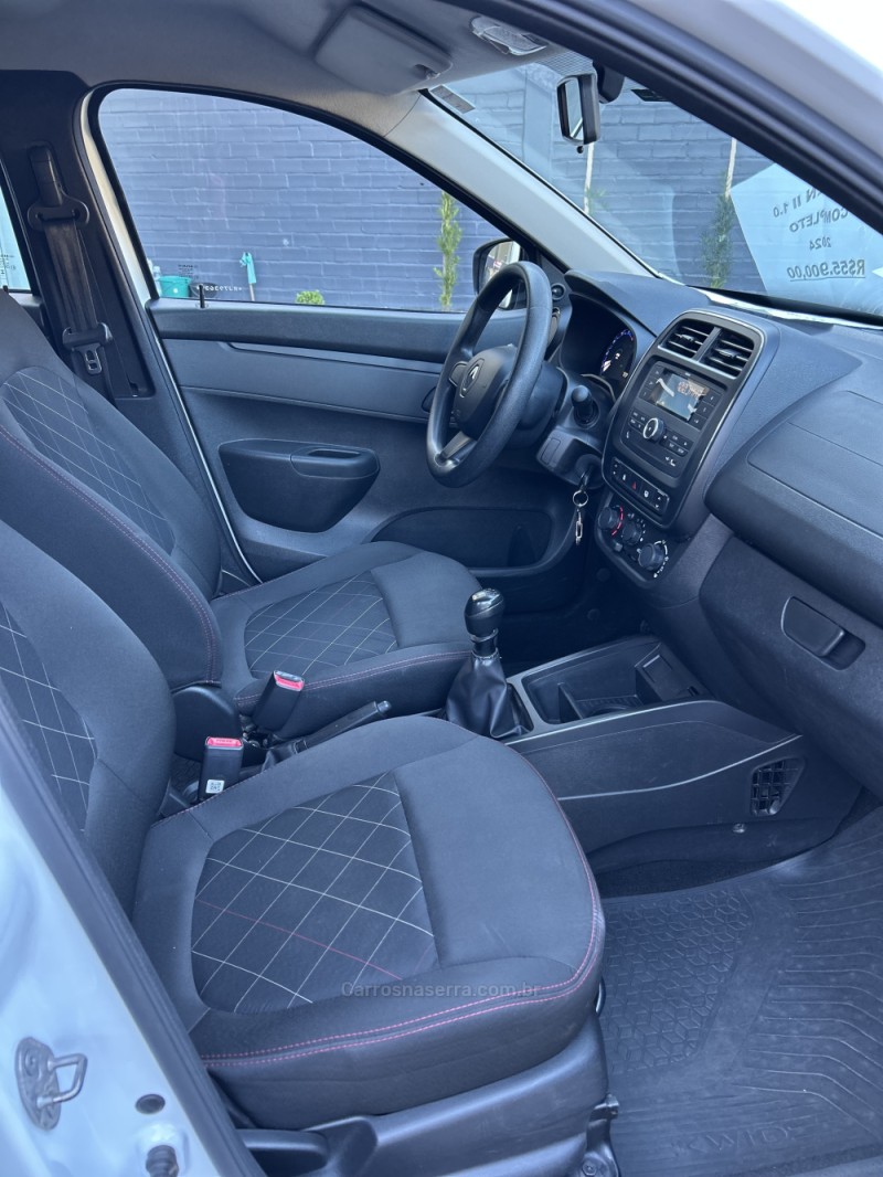 KWID 1.0 12V SCE FLEX ZEN MANUAL - 2024 - CARAZINHO