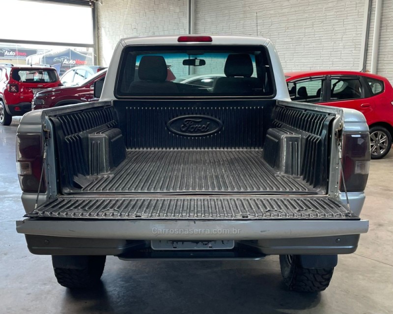 RANGER 2.3 XLS 4X2 CS 16V GASOLINA 2P MANUAL - 2010 - VACARIA