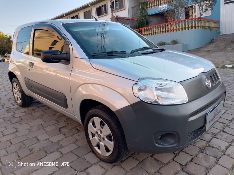 UNO 1.0 VIVACE 8V FLEX 2P MANUAL - 2012 - CAXIAS DO SUL