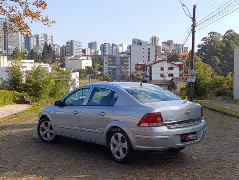 VECTRA 2.0 MPFI EXPRESSION 8V 140CV FLEX 4P MANUAL - 2010 - CAXIAS DO SUL