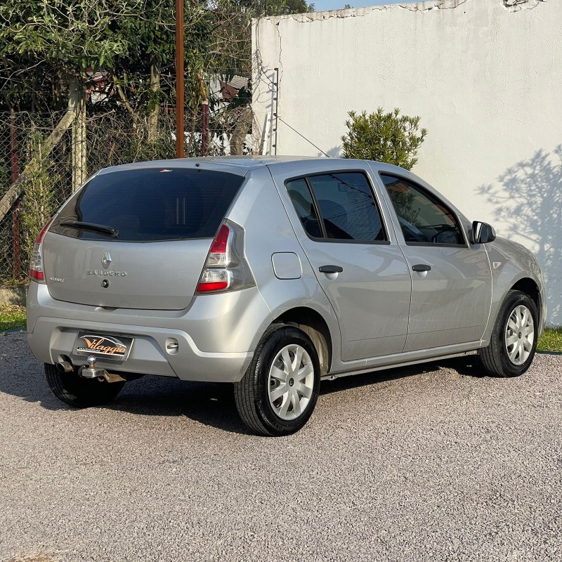 SANDERO 1.0 EXPRESSION 16V FLEX 4P MANUAL - 2014 - CAXIAS DO SUL