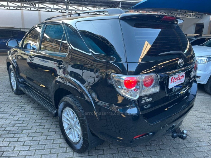 HILUX SW4 3.0 SRV 4X4 16V TURBO INTERCOOLER DIESEL 4P AUTOMÁTICO - 2012 - FELIZ