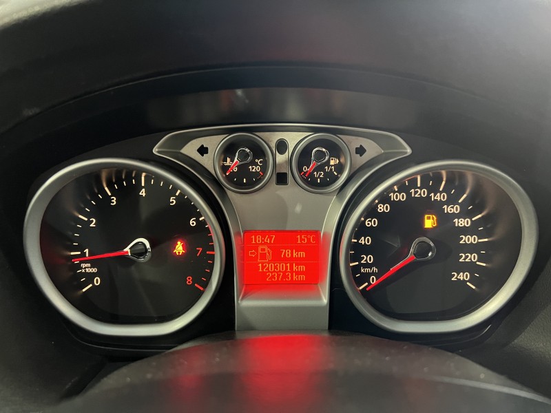 FOCUS 1.6 GLX 8V FLEX 4P MANUAL - 2013 - CAXIAS DO SUL
