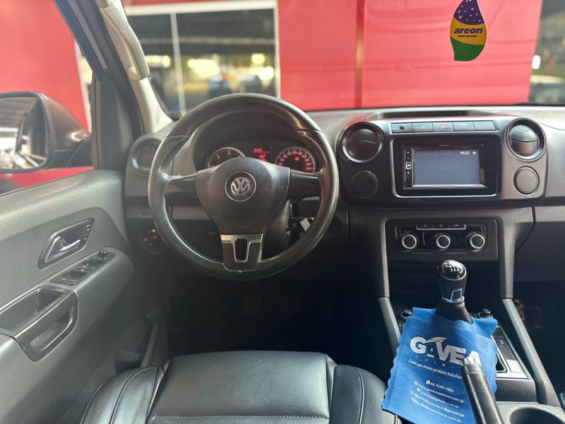 AMAROK 2.0 TRENDLINE 4X4 CD 16V TURBO INTERCOOLER DIESEL 4P MANUAL - 2011 - CAXIAS DO SUL