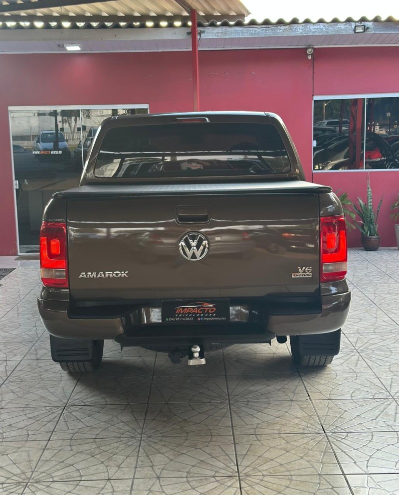 AMAROK 2.0 TRENDLINE 4X4 CD 16V TURBO INTERCOOLER DIESEL 4P MANUAL - 2011 - CAXIAS DO SUL