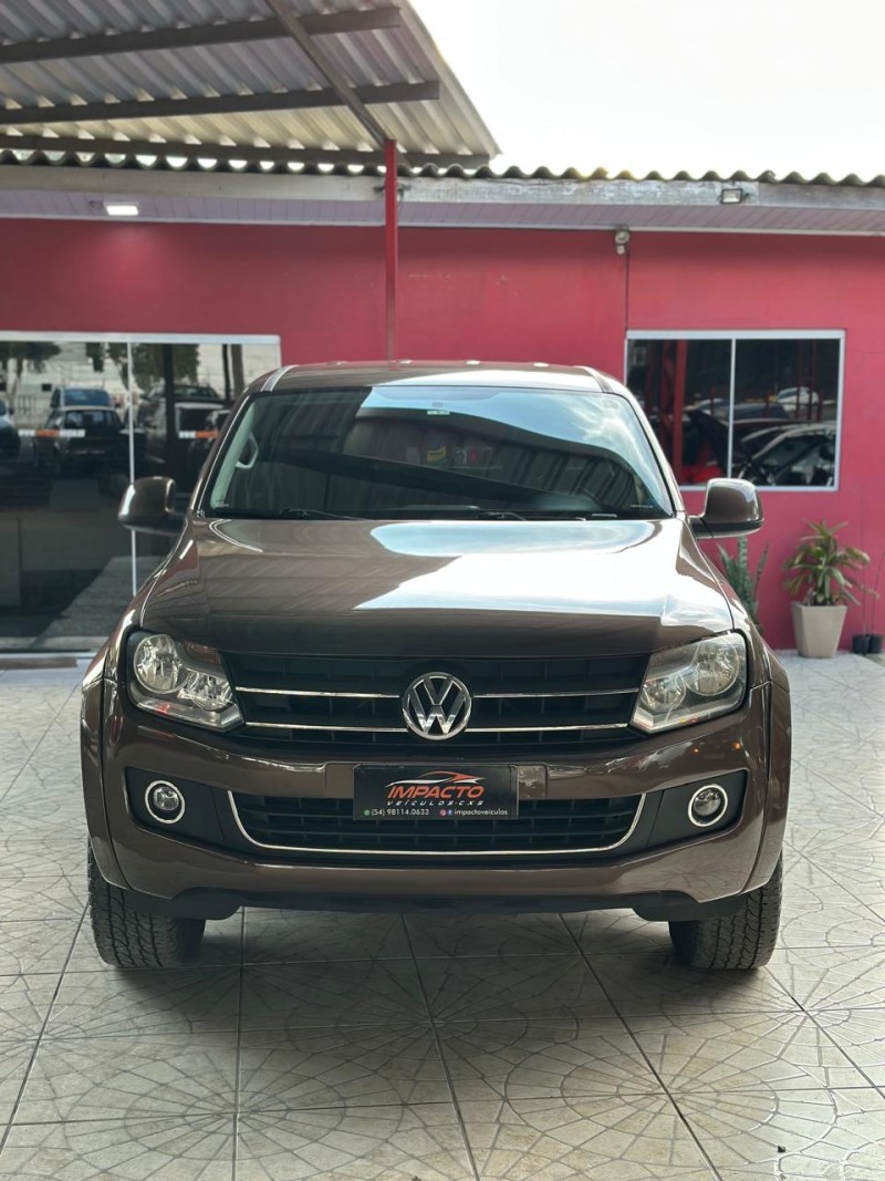 AMAROK 2.0 TRENDLINE 4X4 CD 16V TURBO INTERCOOLER DIESEL 4P MANUAL - 2011 - CAXIAS DO SUL