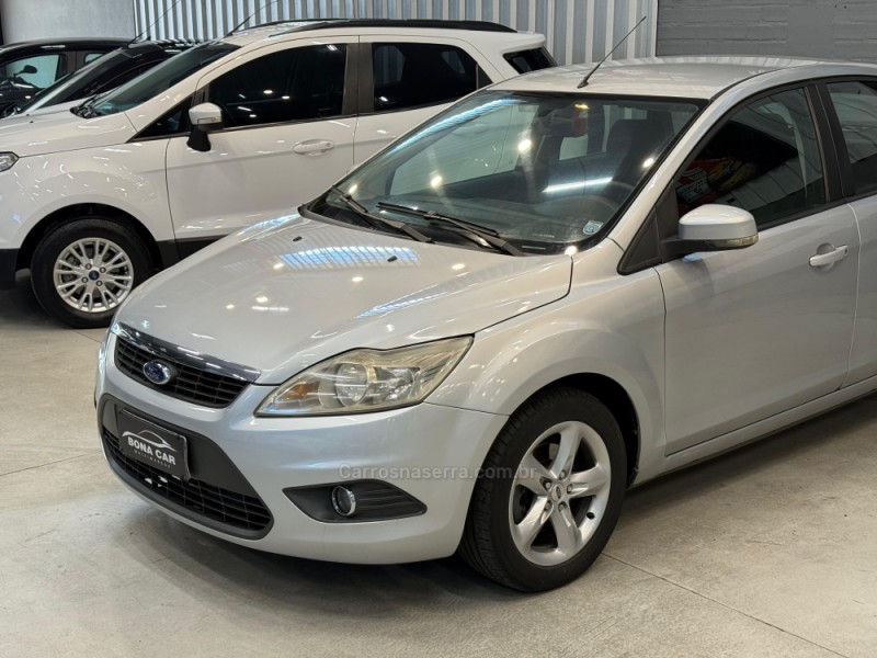 FOCUS 2.0 GLX 16V FLEX 4P MANUAL - 2010 - CAXIAS DO SUL