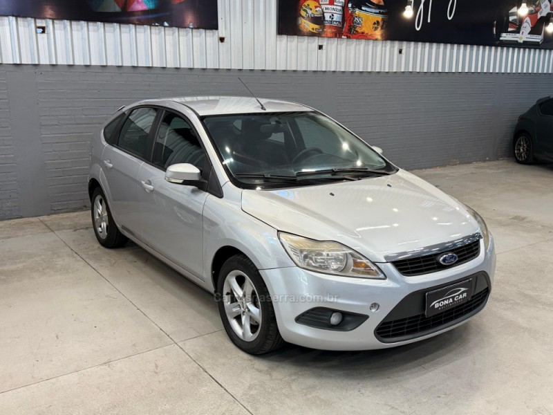 FOCUS 2.0 GLX 16V FLEX 4P MANUAL - 2010 - CAXIAS DO SUL