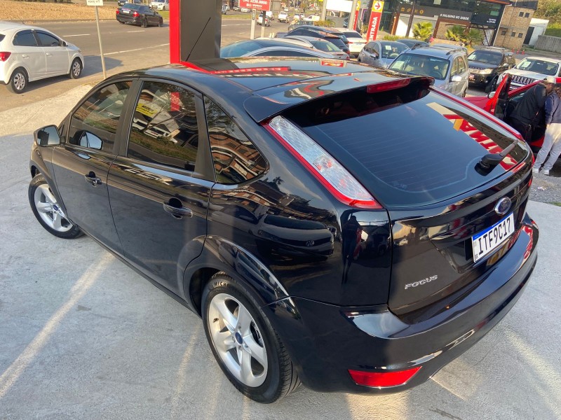 FOCUS 1.6 GLX 8V FLEX 4P MANUAL - 2012 - CAXIAS DO SUL