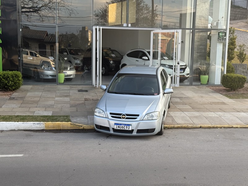 ASTRA 2.0 MPFI ADVANTAGE 8V FLEX 2P MANUAL - 2007 - FARROUPILHA