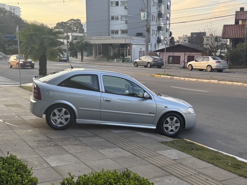 ASTRA 2.0 MPFI ADVANTAGE 8V FLEX 2P MANUAL - 2007 - FARROUPILHA