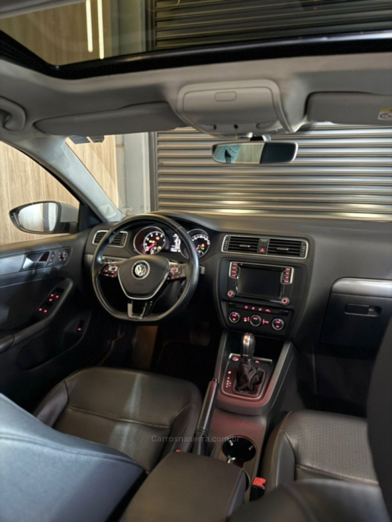 JETTA 1.4 16V TSI COMFORTLINE FLEX 4P TIPTRONIC - 2018 - LAJEADO