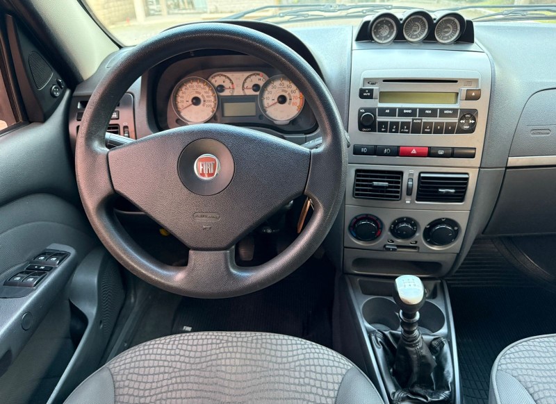 PALIO 1.8 MPI ADVENTURE LOCKER WEEKEND 16V FLEX 4P MANUAL - 2011 - CANELA