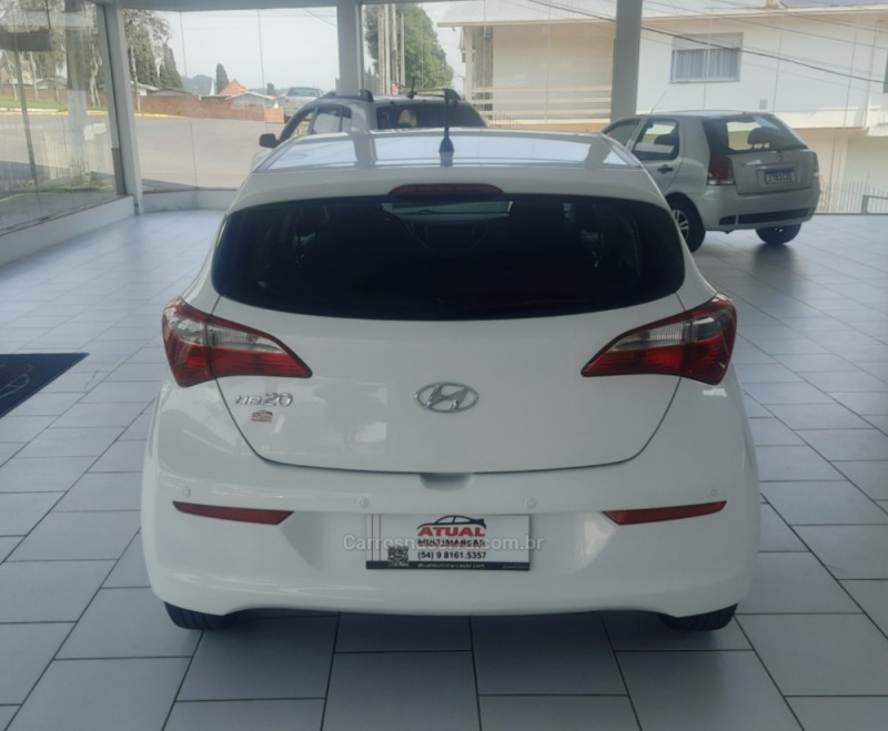HB20 1.0 COMFORT 12V FLEX 4P MANUAL - 2017 - GARIBALDI