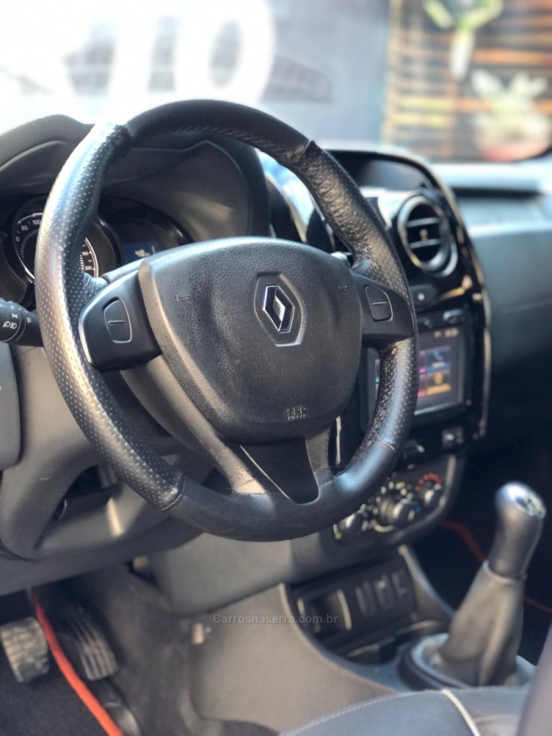OROCH 1.6 16V DYNAMIQUE FLEX 4P MANUAL - 2016 - NOVO HAMBURGO
