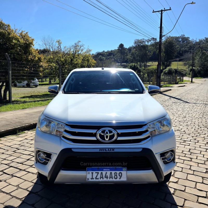 HILUX 2.7 SR 4X2 CD 16V GASOLINA 4P MANUAL - 2018 - CAXIAS DO SUL
