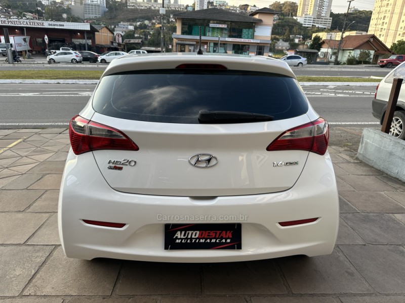 HB20 1.6 COMFORT 16V FLEX 4P MANUAL - 2013 - CAXIAS DO SUL