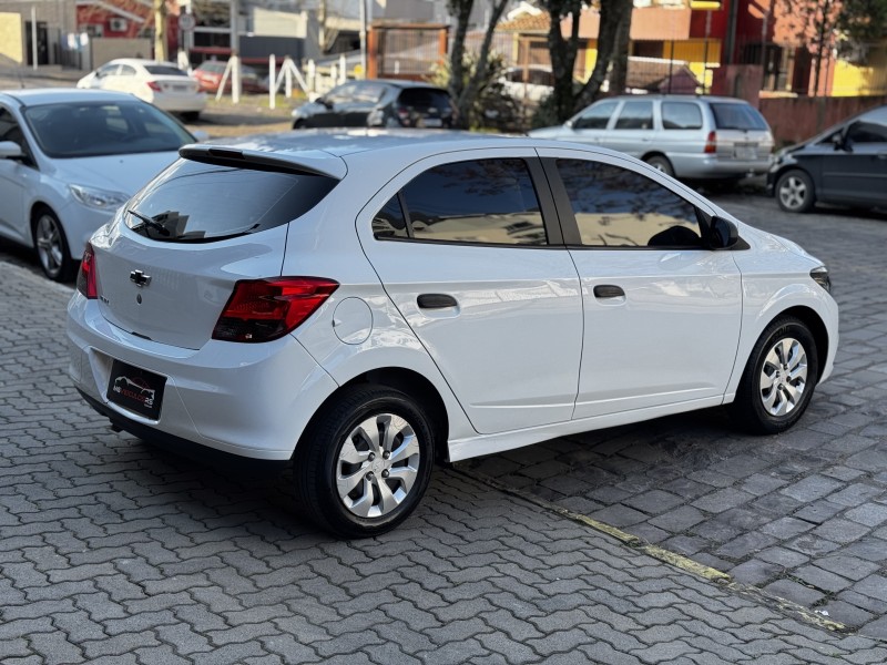 ONIX 1.0 JOY HATCH 8VFLEX 4P MANUAL - 2019 - CAXIAS DO SUL