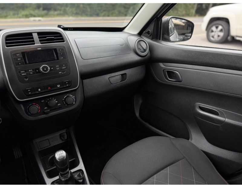 KWID 1.0 12V SCE FLEX ZEN MANUAL - 2021 - NOVA PETRóPOLIS