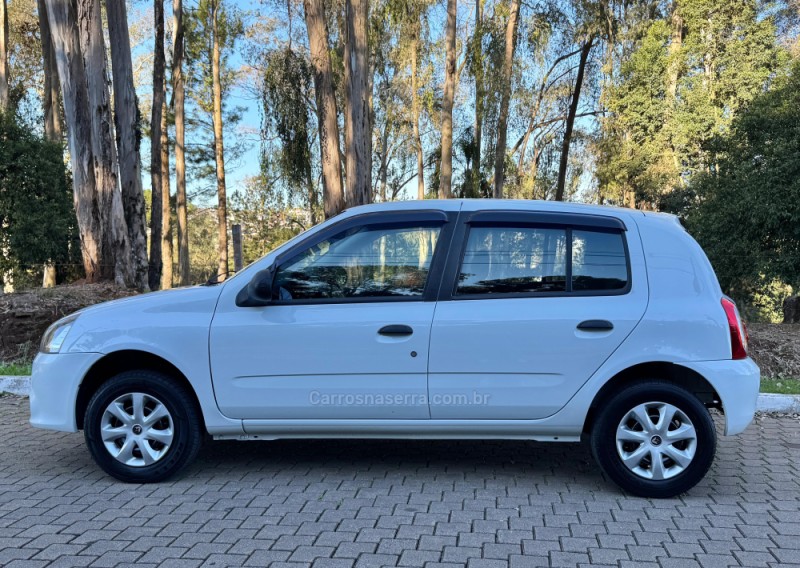 CLIO 1.0 EXPRESSION 8V GASOLINA 4P MANUAL - 2014 - GUAPORé