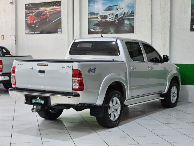 HILUX 2.7 SRV 4X4 CD 16V FLEX 4P AUTOMÁTICO - 2012 - SAPUCAIA DO SUL